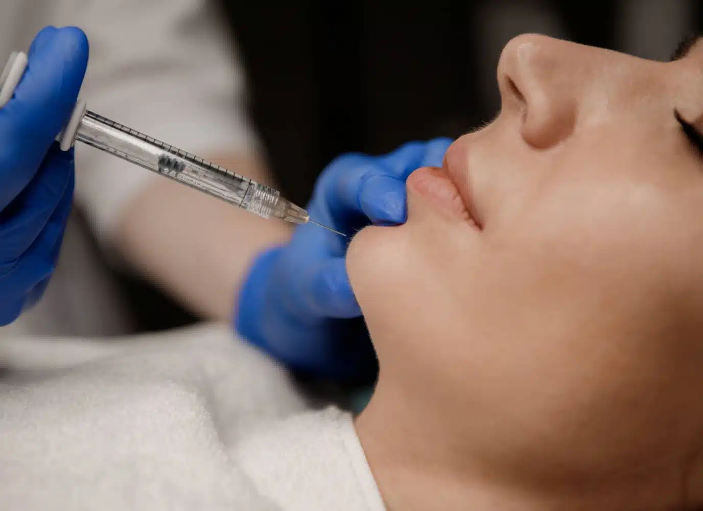 Profiloplastie à Argenteuil | Profiloplastie medicale | Médecine esthétique | Clinique Glaze
